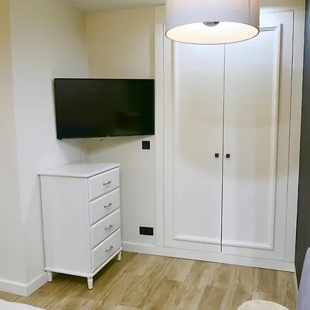 Przy Fontannie Apartment